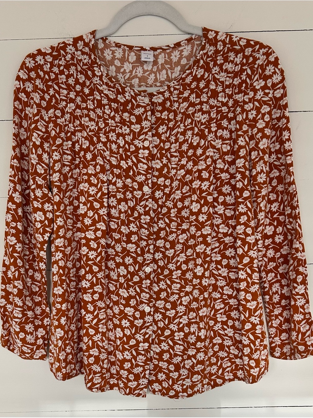 Old Navy Rust and White Floral Peasant Blouse. Sz S. - Picture 3 of 4
